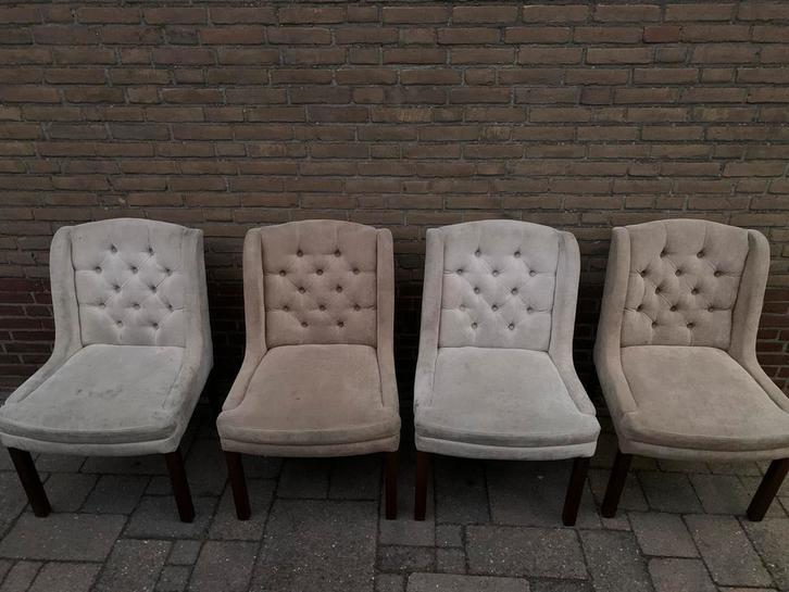 Beige & bruine landelijke eetkamer stoelen, Huis en Inrichting, Stoelen, Zo goed als nieuw, Vier, Stof, Overige kleuren, Ophalen of Verzenden