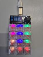 Te koop Adafruit MacroPad RP2040 Starter Kit, Hobby en Vrije tijd, Elektronica-componenten, Ophalen of Verzenden, Gebruikt