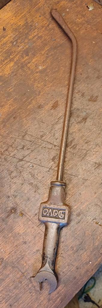 Oude DAVO kachelpook met sleutel, Antiek en Kunst, Antiek | Gereedschap en Instrumenten, Ophalen of Verzenden