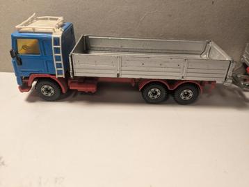 SIKU 3115 Volvo F12 vrachtwagen met trailer beschikbaar voor biedingen