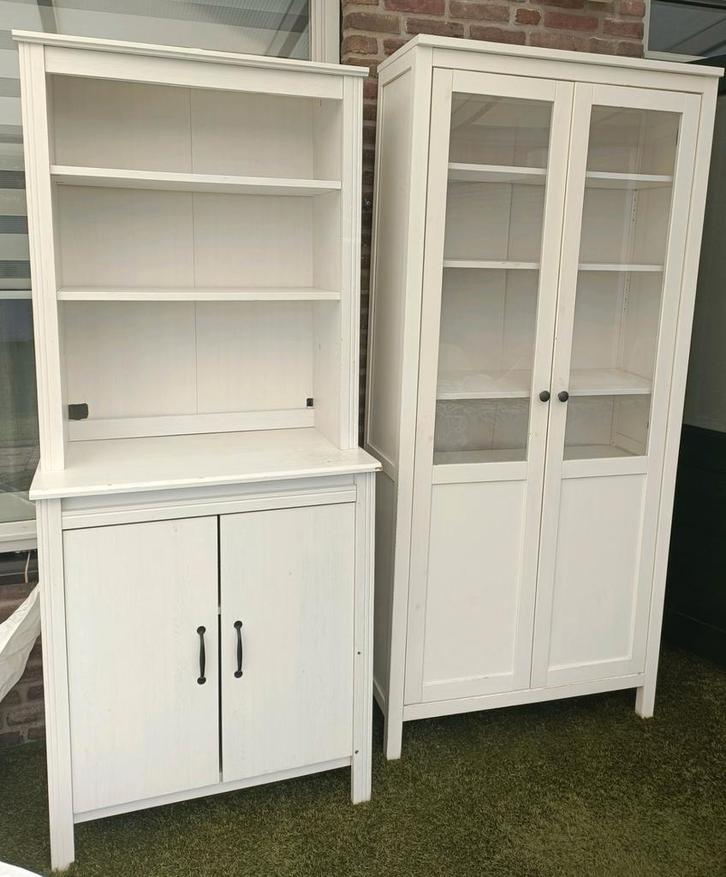 Vitrinekast, buffetkast, 2 kasten ikea hemnes en Brusali, Huis en Inrichting, Kasten | Vitrinekasten, Gebruikt, 150 tot 200 cm