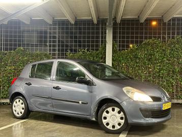 Renault Clio 1.2-16V Business Line Nieuwe APK beschikbaar voor biedingen