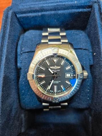 Breitling avenger 43 full set Nieuwstaat  beschikbaar voor biedingen