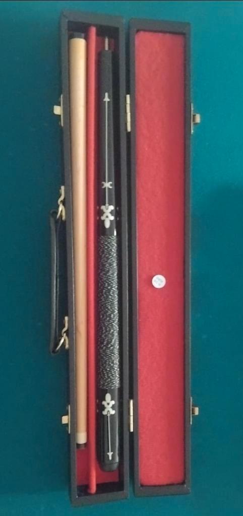 Poolkeu met luxe draagtas – ca. 74 cm, Sport en Fitness, Biljarten en Poolen, Zo goed als nieuw, Keu of Ballen, Ophalen of Verzenden