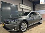 Volkswagen Passat Variant 1.4 TSI GTE Highline Panoramadak 2, Auto's, Volkswagen, Gebruikt, Hybride Elektrisch/Benzine, 1600 kg