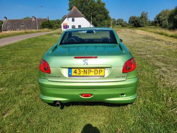 Peugeot 206 1.6 16V CC 2004 Groen beschikbaar voor biedingen