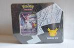 Pokemon TCG Celebrations 25th Anniversary Tin Sylveon Sealed, Hobby en Vrije tijd, Verzamelkaartspellen | Pokémon, Verzenden, Nieuw