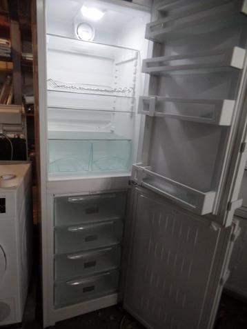 Liebherr koelvriezcombinatie CN3915-20 no frost 201 cm  cl E beschikbaar voor biedingen