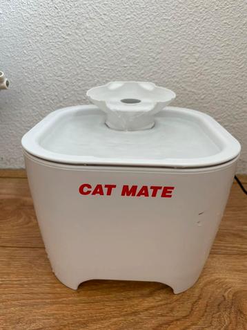 Drinkfontein Cat Mate beschikbaar voor biedingen