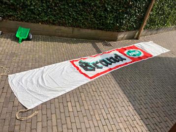 Grote brand bier vlag beschikbaar voor biedingen