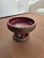 Houten offer/presenteerschaal uit Thailand (Khantoke), Huis en Inrichting, Schaal, Rond, Ophalen of Verzenden, Zo goed als nieuw