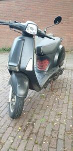 extra snelle blauw kenteken snorscooter 90 CC, Fietsen en Brommers, Snorfietsen en Snorscooters, Ophalen