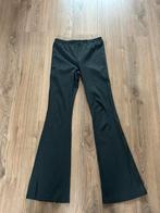 Shoeby zwarte flair broek maat L, Kleding | Dames, Broeken en Pantalons, Zwart, Maat 42/44 (L), Ophalen of Verzenden, Zo goed als nieuw