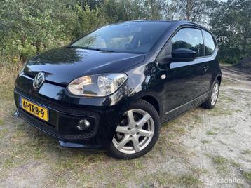 Volkswagen Up! 1.0 high up! Navi,Stoel Verw,L.M.Velgen,Airco beschikbaar voor biedingen