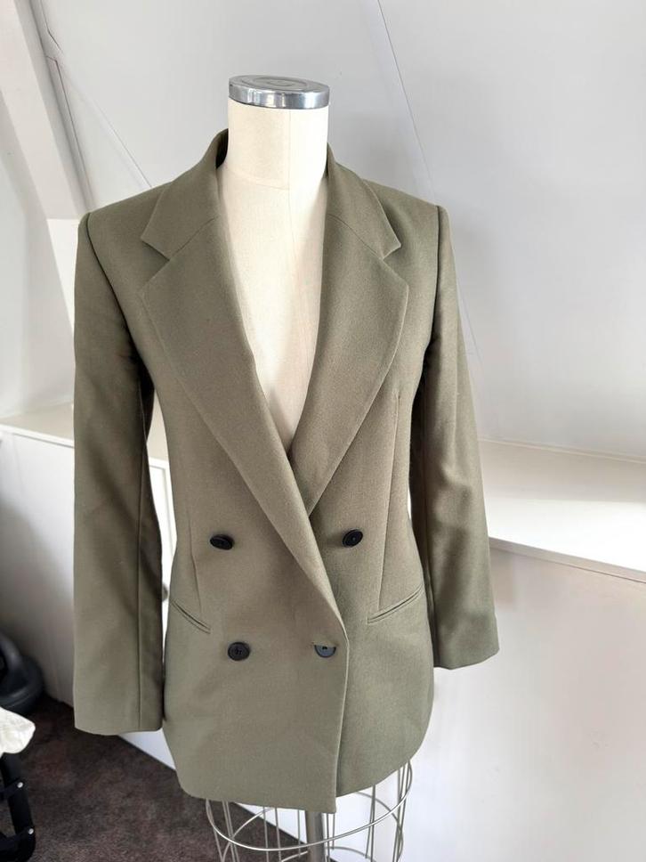 Massimo Dutti khaki kleur blazer colbert jasje mt 36 CHCS, Kleding | Dames, Jasjes, Kostuums en Pakken, Zo goed als nieuw, Jasje