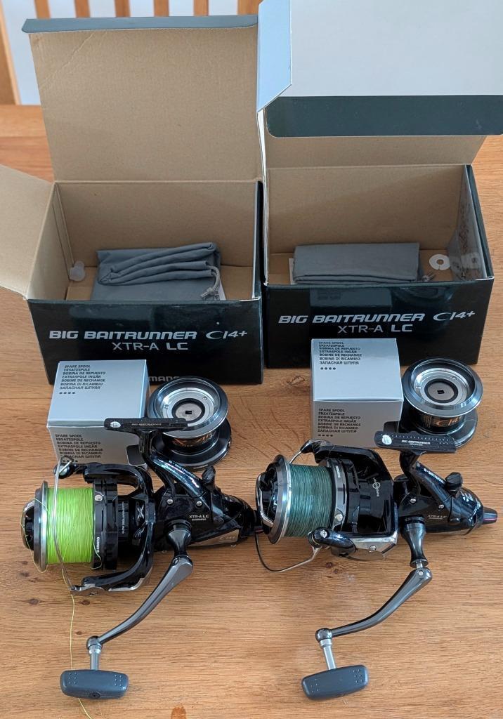 2x Shimano Big Baitrunner C14+ XTR-A LC, Watersport en Boten, Hengelsport | Karpervissen, Zo goed als nieuw, Molen, Ophalen of Verzenden