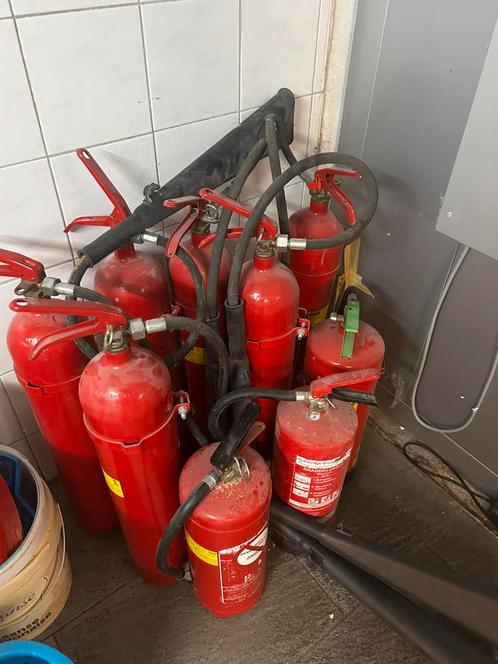 BRANDBLUSSER !, Huis en Inrichting, Brandblussers en Brandkasten, Nieuw, Ophalen