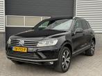 Volkswagen Touareg 3.0 TDI R-line Pano Xenon trekhaak, Automaat, 15 km/l, Zwart, Origineel Nederlands