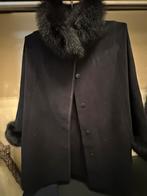 Dames cape/jas, Ophalen of Verzenden, Zo goed als nieuw, Maat 42/44 (L), Zwart
