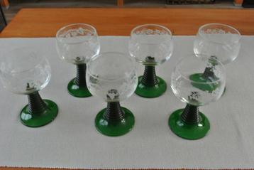 6 Roemer wijnglazen, Groene steel, France beschikbaar voor biedingen