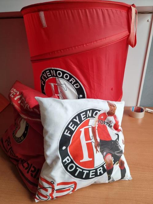 Feyenoord Supporterspakket - Boodschappenmand & Kussens, Verzamelen, Sportartikelen en Voetbal, Gebruikt, Overige typen, Feyenoord