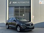 Volkswagen T-Roc - 1.5 TSI Style, Voorwielaandrijving, LED verlichting, Stof, 4 cilinders