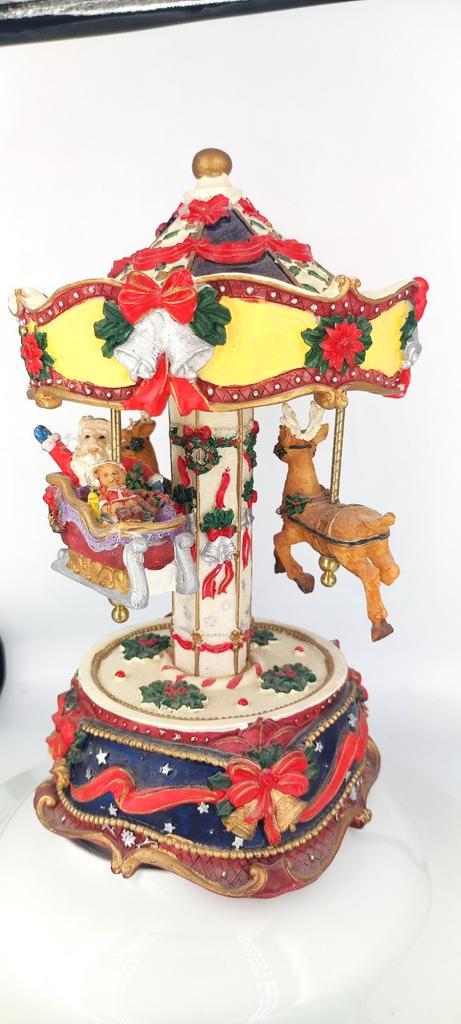 Kerst Carrousel met Muziek, blije kerstman en rendieren, Diversen, Kerst, Zo goed als nieuw, Ophalen of Verzenden