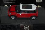 1:18 MINI COOPER S 2006 red Autoart 75006 WRH, Hobby en Vrije tijd, Modelauto's | 1:18, Verzenden, Zo goed als nieuw, Auto, MiniChamps