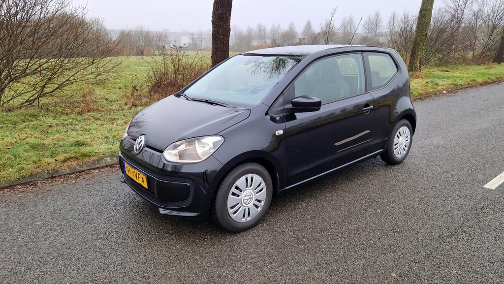 Volkswagen up! 1.0 44KW 2012 Zwart, Auto's, Volkswagen, Voorwielaandrijving, Stof, Up!, 840 kg