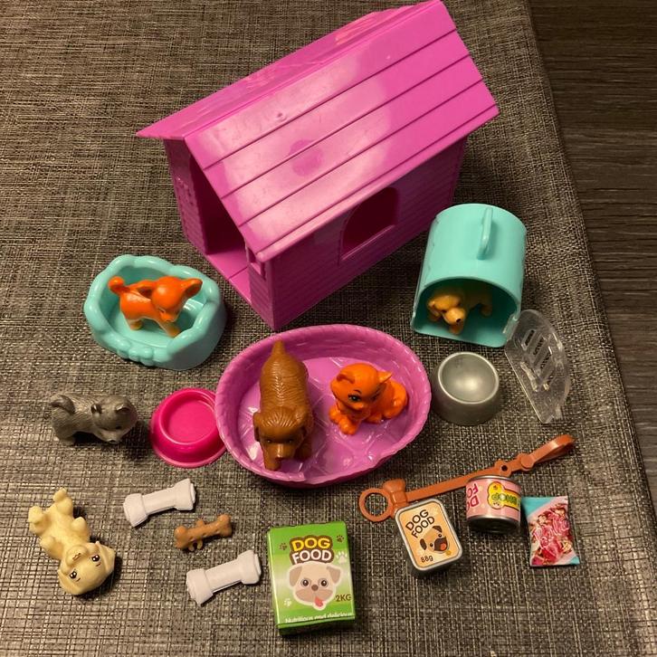 Barbie Dieren Honden en Kat met Onderdelen, Verzamelen, Poppen, Zo goed als nieuw, Accessoires, Ophalen