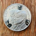 Verzilverde Robert en John Kennedy 35mm Herdenkingsmunt, Postzegels en Munten, Ophalen of Verzenden, Noord-Amerika, Losse munt