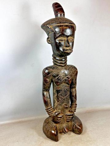 251032 Groot oud Afrikaans Itoci Dengese sculpture Congo. beschikbaar voor biedingen