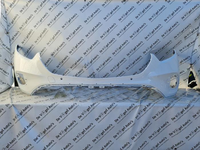 Voorbumper van een Mercedes GLC-Klasse, Auto-onderdelen, Carrosserie en Plaatwerk, Bumper, Mercedes-Benz, Nieuw, 3 maanden garantie