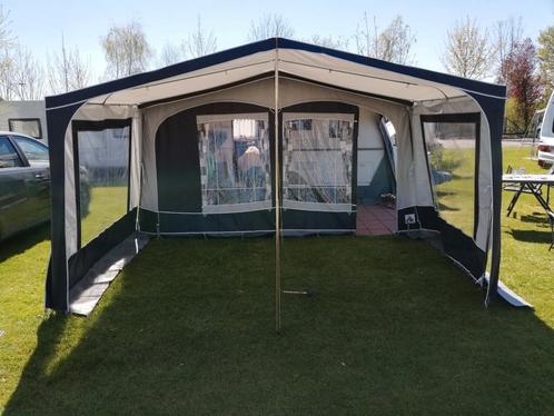 Dorema Garda 240 maat 8 inclusief 2 uitbouwen en luifel., Caravans en Kamperen, Tenten, tot en met 4, Zo goed als nieuw, Ophalen