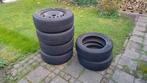 Set winterbanden incl. stalen velgen 205/55R16 steekm. 5x108, Auto-onderdelen, Ophalen, Gebruikt, 16 inch, Banden en Velgen