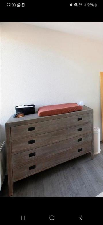 Commode ladekast Goossens massief grenenhout 100hx120bx50d beschikbaar voor biedingen
