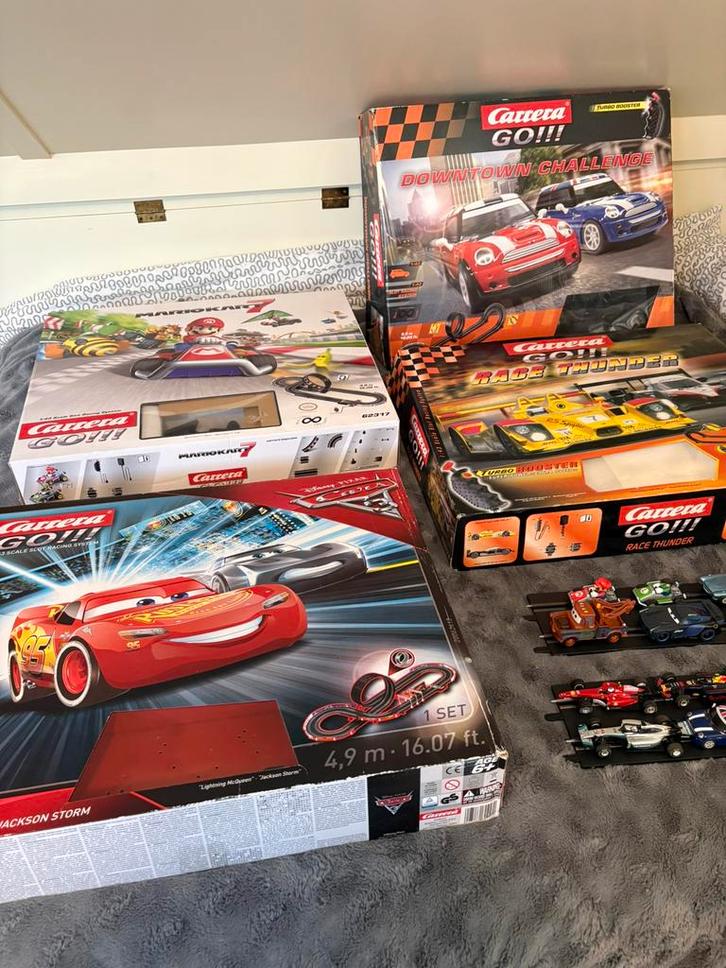 Carerra go racebanen, Kinderen en Baby's, Speelgoed | Racebanen, Zo goed als nieuw, Elektrisch, Overige merken, Ophalen