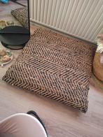 Mega kussen, Ophalen, Zo goed als nieuw, Vierkant