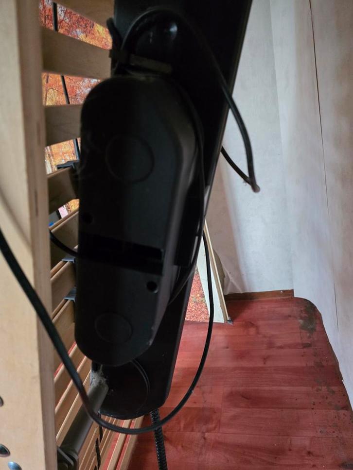 Verstelbare Lattenbodem - Elektrisch, Huis en Inrichting, Slaapkamer | Matrassen en Bedbodems, Gebruikt, Bedbodem, 90 cm, 200 cm