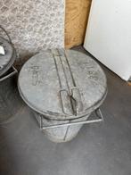 Vintage zinken prullenbakken - 2 stuks, Ophalen, Gebruikt, Minder dan 50 cm