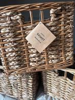 Gevlochten Mand - 39x34x25 cm, Huis en Inrichting, Woonaccessoires | Schalen en Manden, Ophalen, Mand, Zo goed als nieuw, Riet