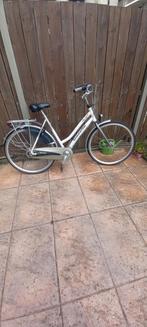 damesfiets gazelle 28inch, Fietsen en Brommers, Fietsen | Dames | Damesfietsen, Gebruikt, Versnellingen, Gazelle, 56 cm of meer