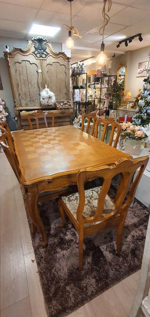 Prachtige orginele Queen Ann eettafel met 6 bijpassende stoe, Huis en Inrichting, Tafels | Eettafels, Zo goed als nieuw, 50 tot 100 cm