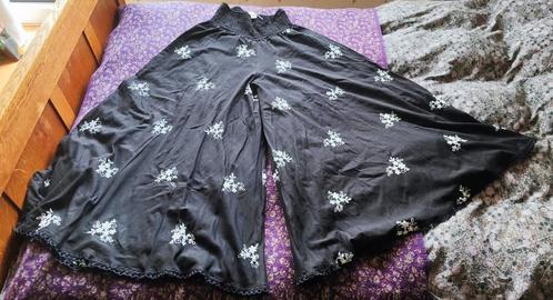Siya zwart India-katoenen broek met borduursels, mt 36-40, Kleding | Dames, Broeken en Pantalons, Zo goed als nieuw, Maat 36 (S)