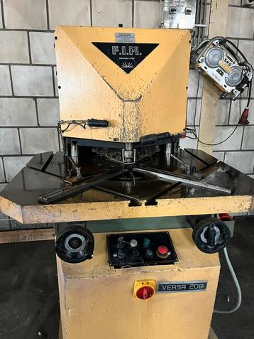 Variabele uithoekmachine Cap 200x6 mm beschikbaar voor biedingen