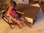 Vintage bureau Barbie en Ken, Verzamelen, Ophalen of Verzenden, Zo goed als nieuw, Poppenhuis