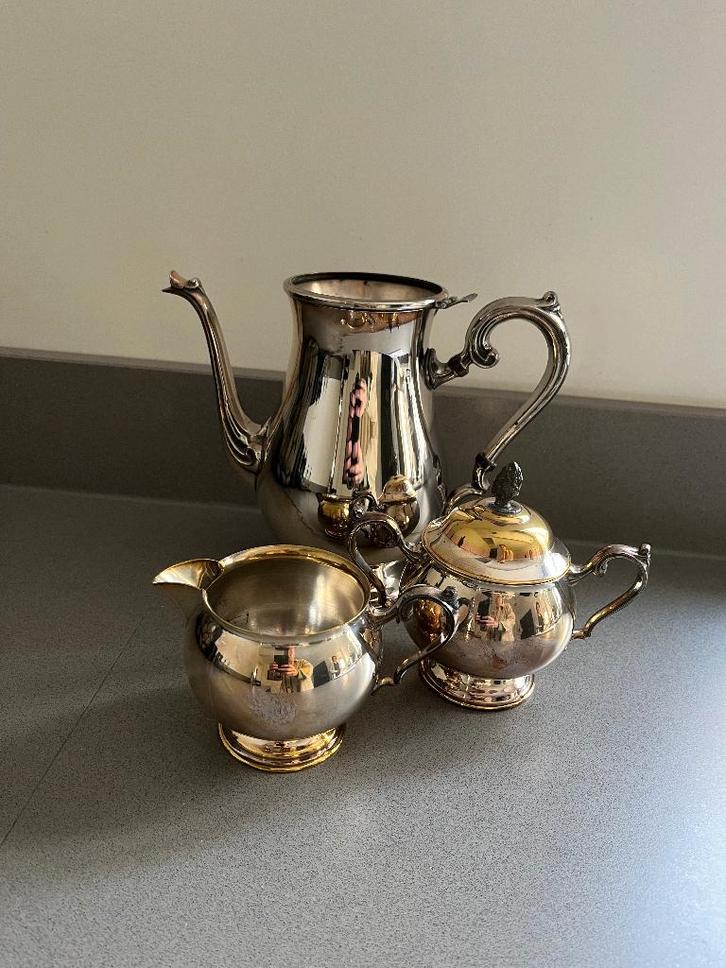 Klassieke koffiepot met roomstel, Huis en Inrichting, Keuken | Servies, Gebruikt, Overige typen, Overige stijlen, Overige materialen