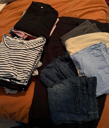 Zwangerschapskleding L/XL beschikbaar voor biedingen