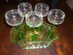 uraniumglas  anna glas dienblaadje + 7 glaasjes, Antiek en Kunst, Antiek | Glas en Kristal, Ophalen of Verzenden