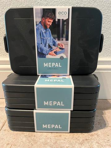 3 Mepal Lunchboxen L beschikbaar voor biedingen